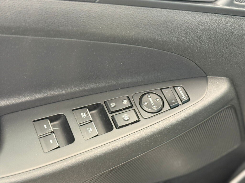 Hyundai Tucson SUV / Terénní 1,6 l 85 kw