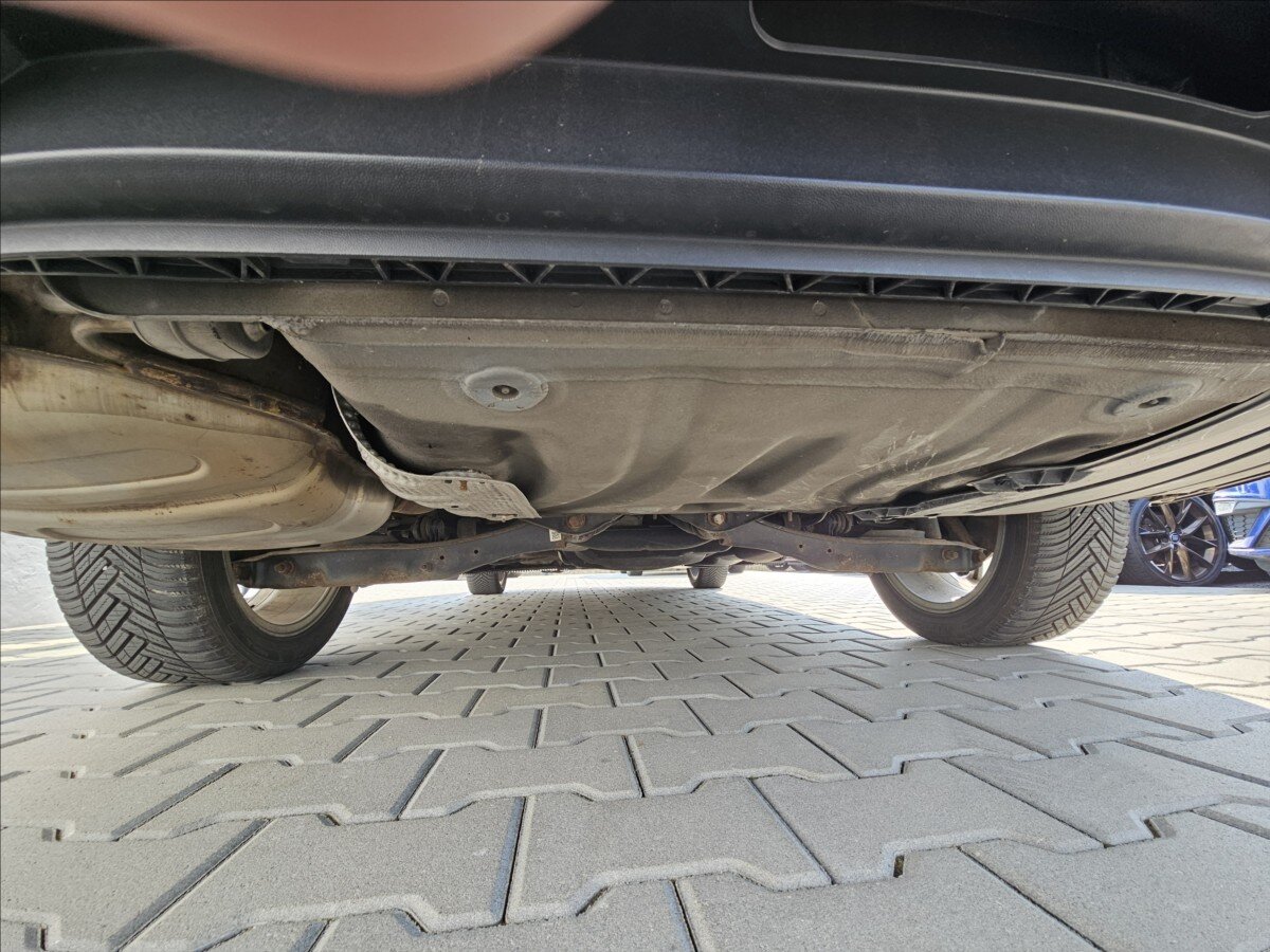 Volkswagen Golf Kombi 1,4 l 92 kw