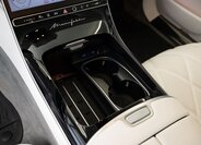 Mercedes-Benz Ostatní Sedan / Limuzína 6,0 l 450 kw