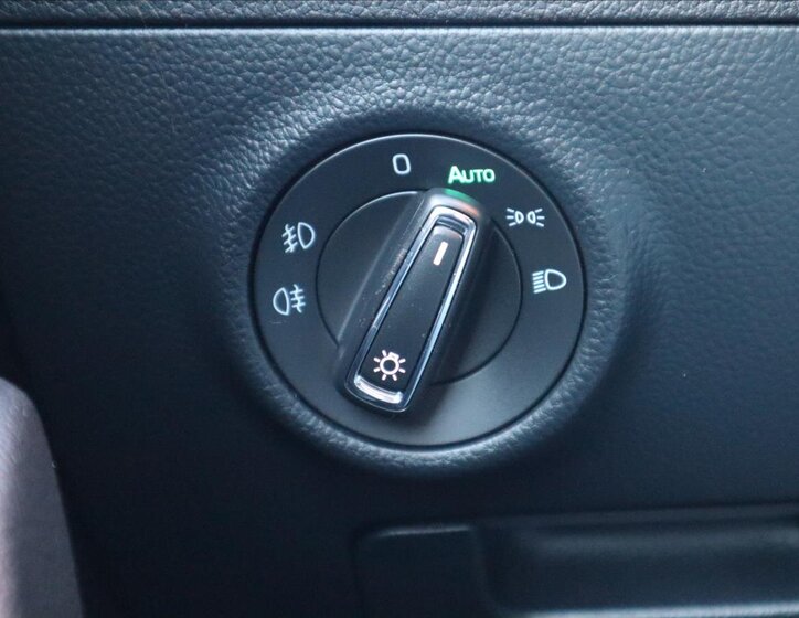 Škoda Superb Kombi 2,0 l 110 kw