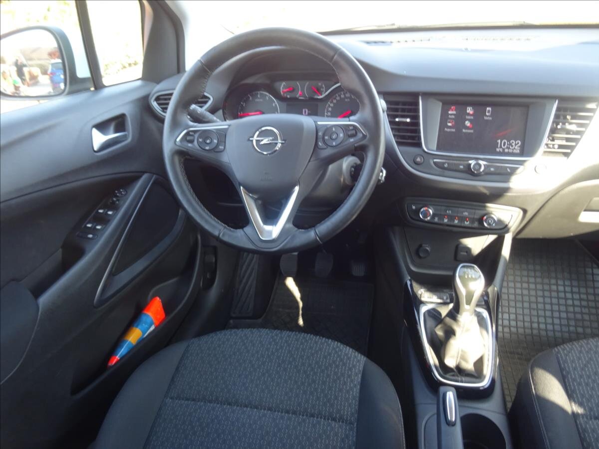 Opel Crossland X MPV 1,2 l 61 kw
