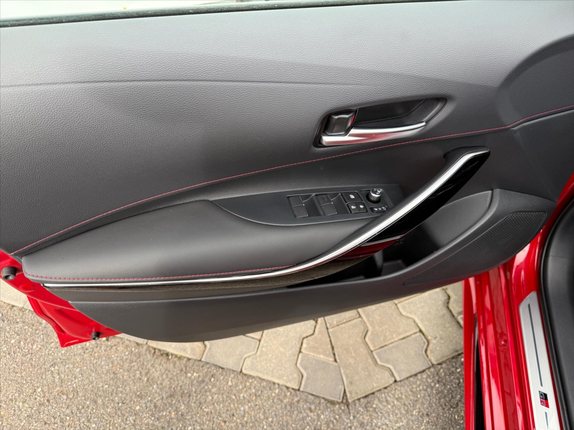 Toyota Corolla Kombi 2,0 l 112 kw