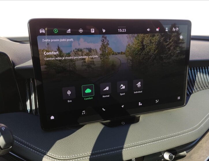 Škoda Superb Liftback 2,0 l 110 kw