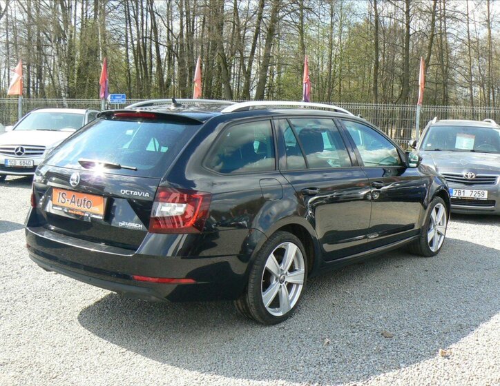 Škoda Octavia Kombi 2,0 l 110 kw