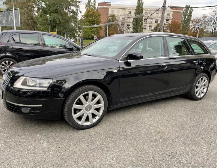 Audi A6 6