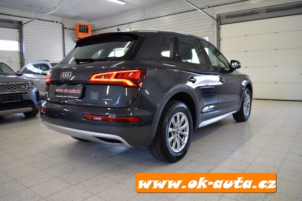 Audi Q5 SUV 2,0 l 0