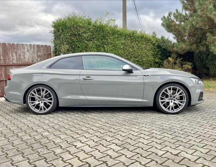 Audi S5 Kupé 3,0 l 255 kw