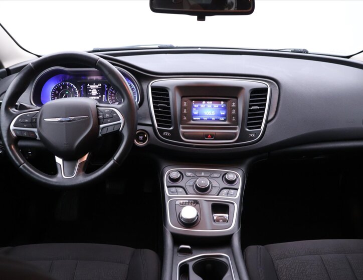 Chrysler 200 Sedan 2,4 l 135 kw