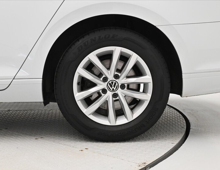 Volkswagen Passat Kombi 2,0 l 110 kw