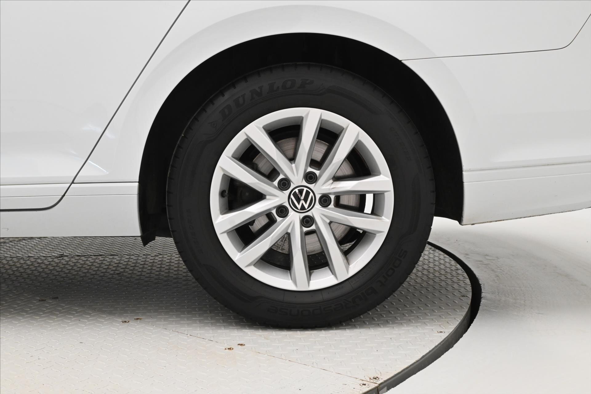 Volkswagen Passat Kombi 2,0 l 110 kw