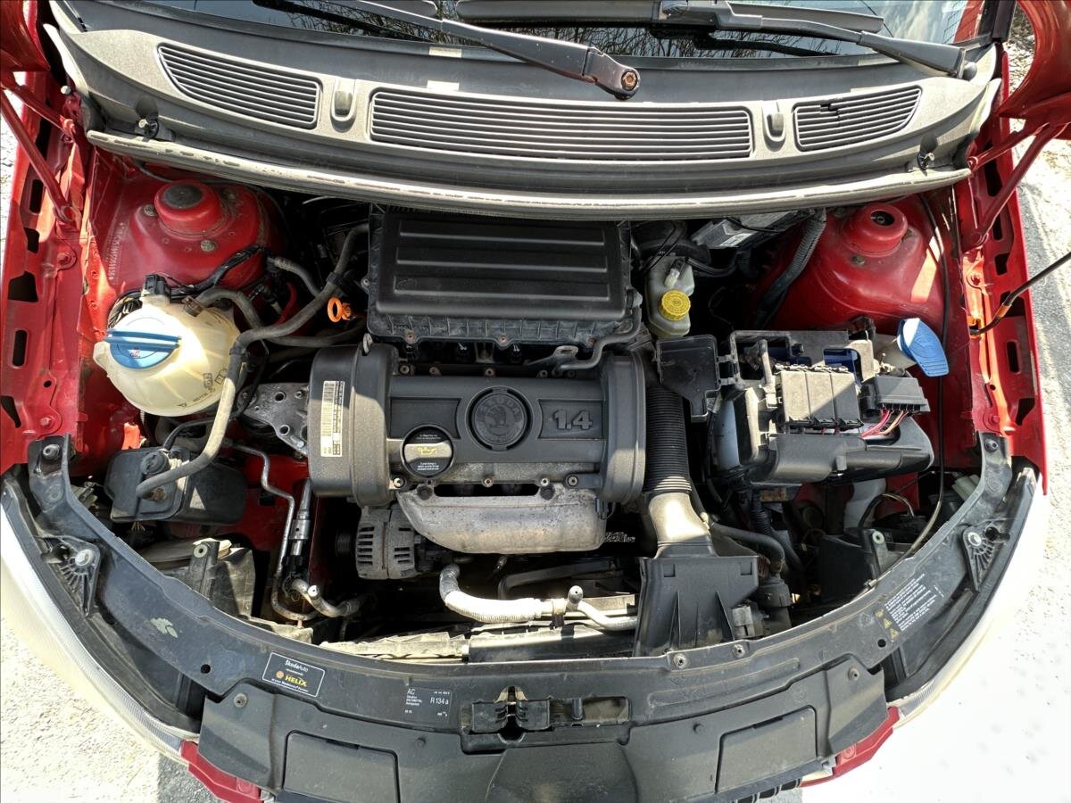 Škoda Roomster MPV 1,4 l 63 kw