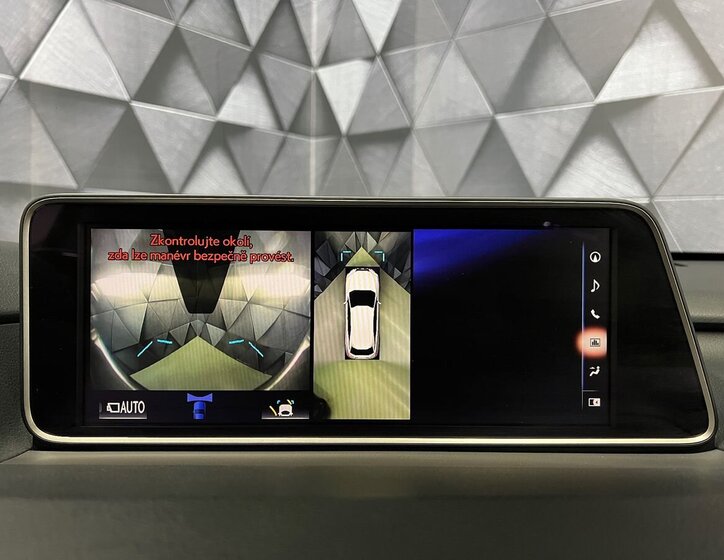 Lexus RX 450h SUV 3,5 l 193 kw