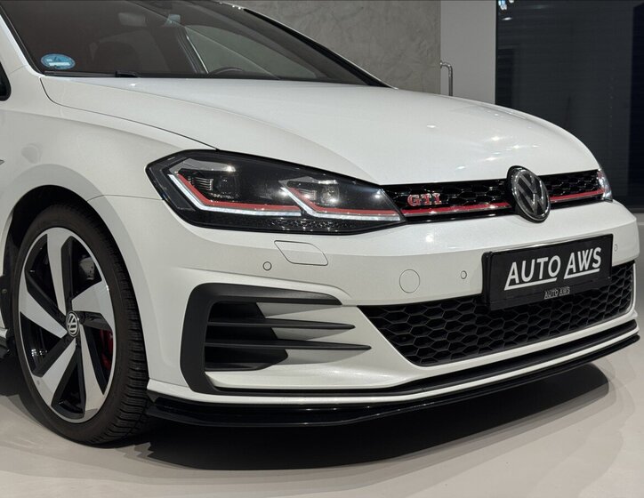 Volkswagen Golf Hatchback 2,0 l 213 kw