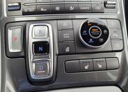 Hyundai Santa Fe SUV 1,6 l 195 kw