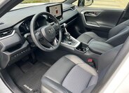 Toyota RAV4 SUV / Terénní 2,5 l 131 kw