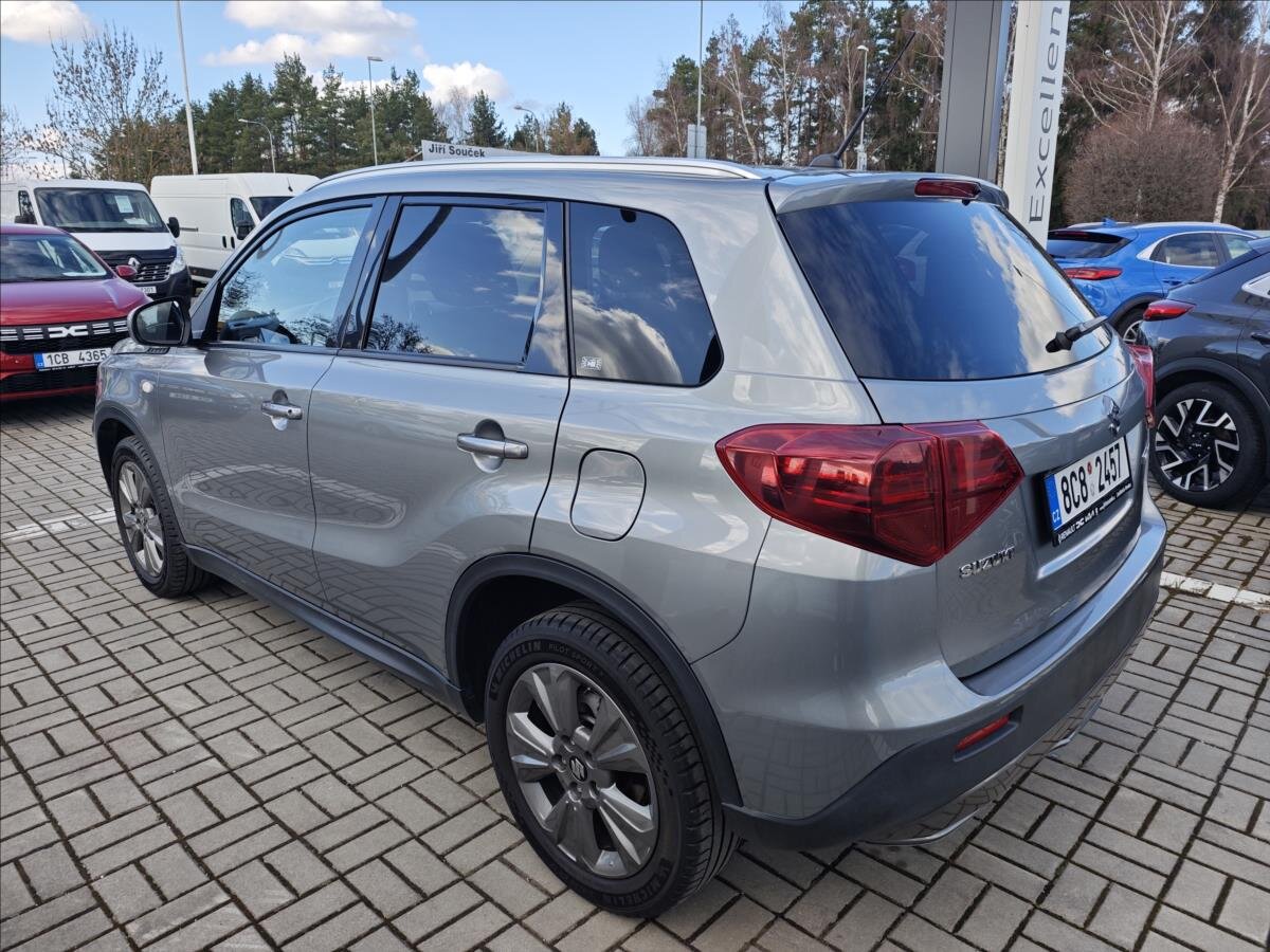 Suzuki Vitara SUV / Terénní 998,0 82 kw