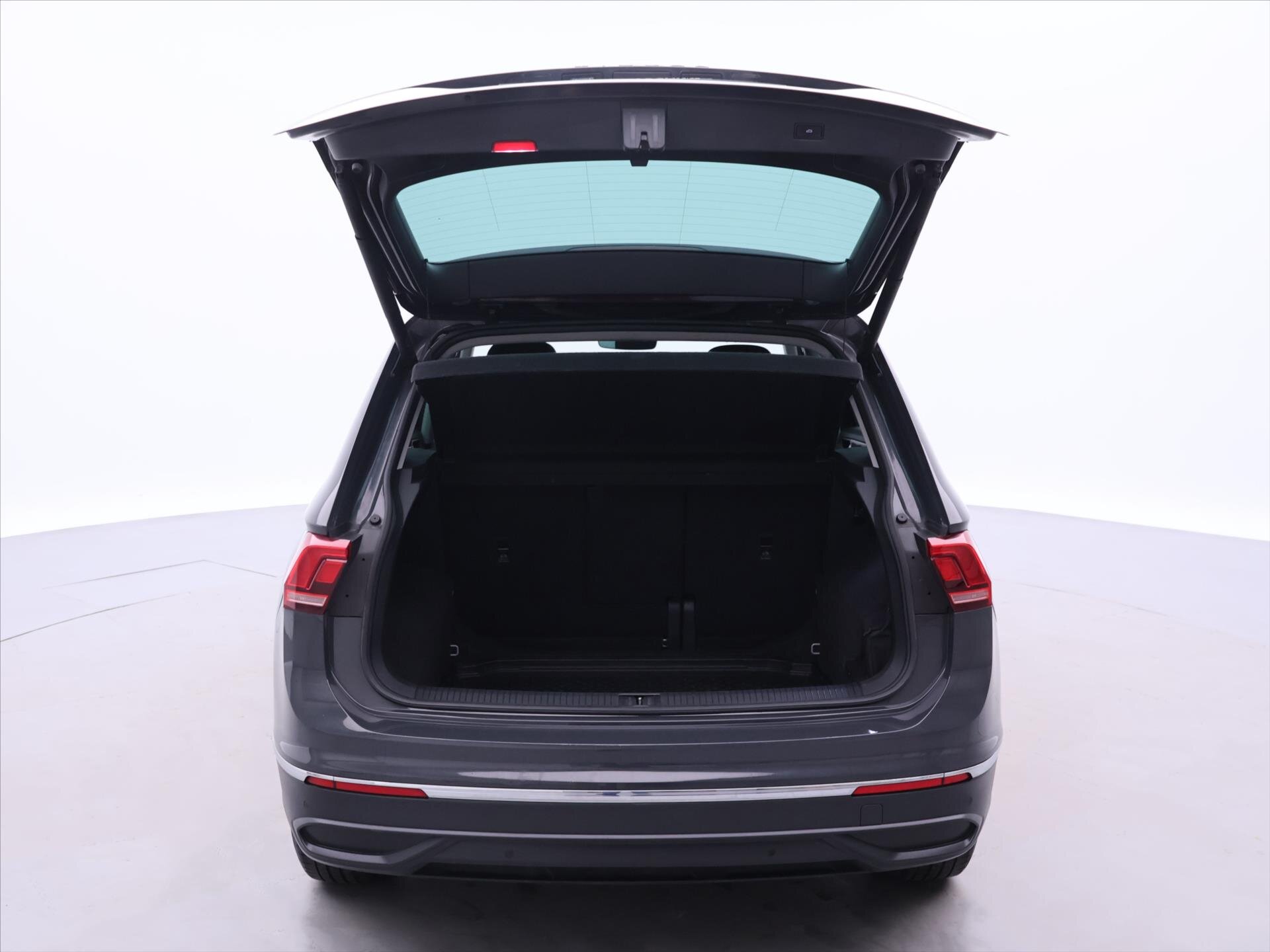 Volkswagen Tiguan SUV / Terénní 1,5 l 96 kw