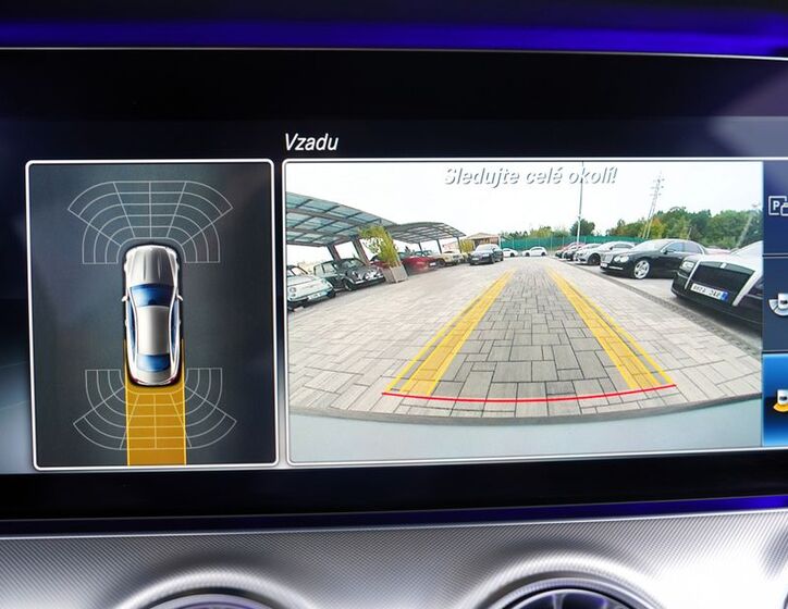 Mercedes-Benz Třídy E 42