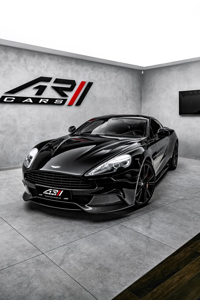 Aston Martin Vanquish