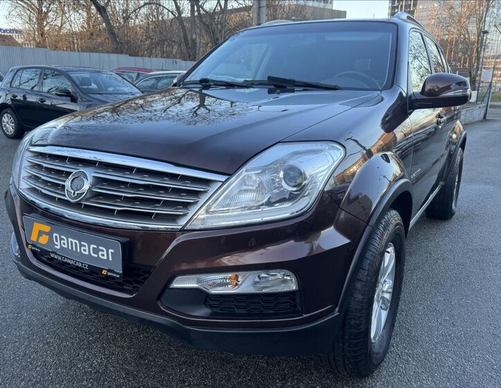 SsangYong Rexton SUV 2,0 l 114 kw