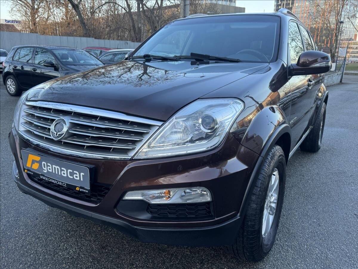 SsangYong Rexton SUV 2,0 l 114 kw