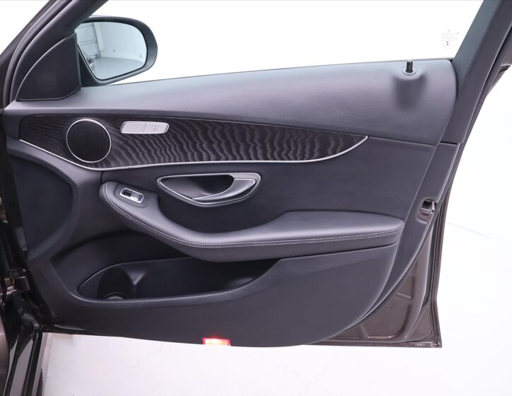 Mercedes-Benz Třídy C 13