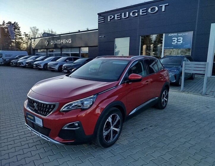 Peugeot 3008 SUV / Terénní 1,5 l 96 kw