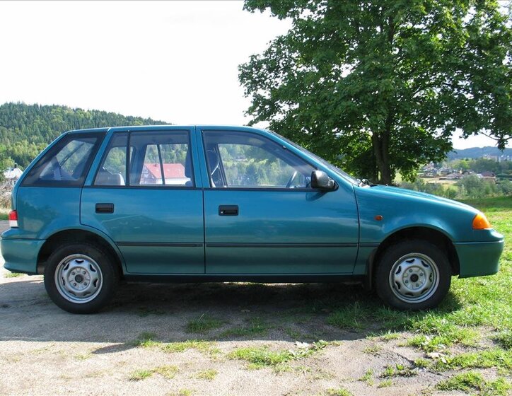 Suzuki Swift Hatchback 993,0 39 kw