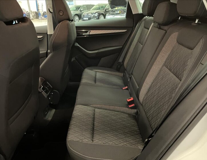 Škoda Karoq SUV / Terénní 1,5 l 110 kw