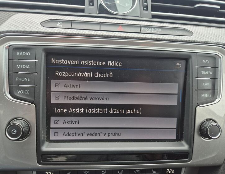 Volkswagen Passat 30