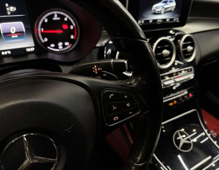 Mercedes-Benz Třídy C 18