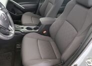 Toyota Corolla Cross 9