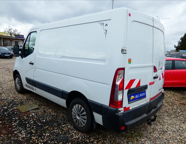 Renault Master 4