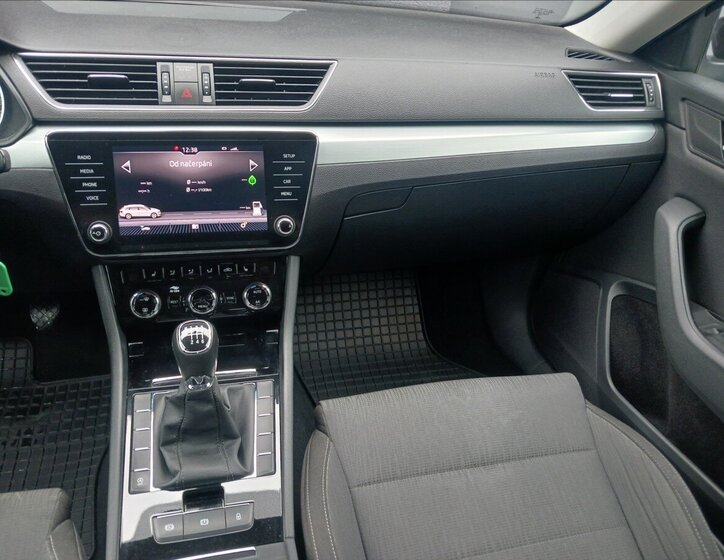 Škoda Superb Kombi 2,0 l 110 kw