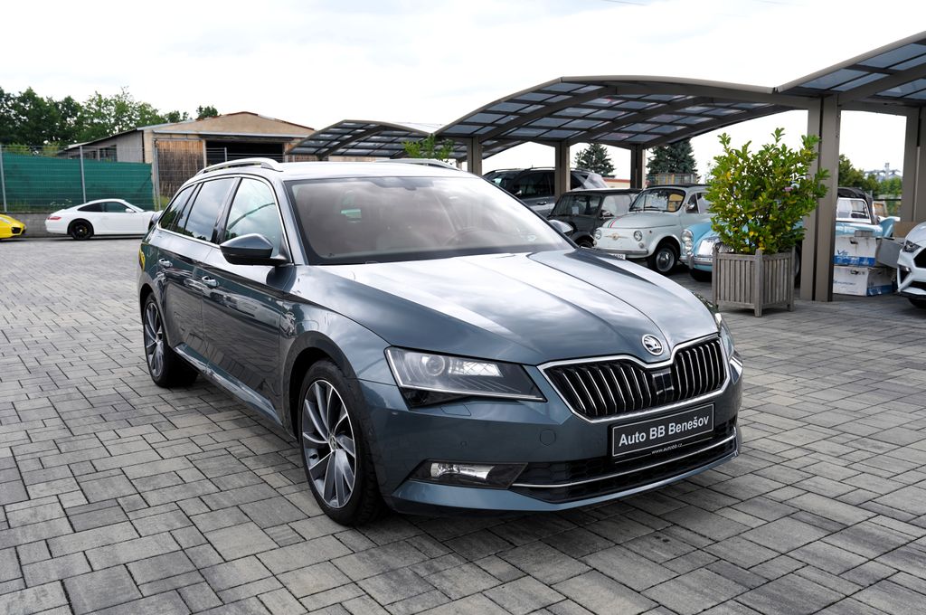 Škoda Superb