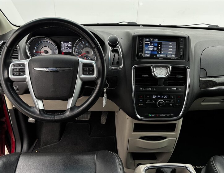 Chrysler Town & Country MPV 3,6 l 211 kw