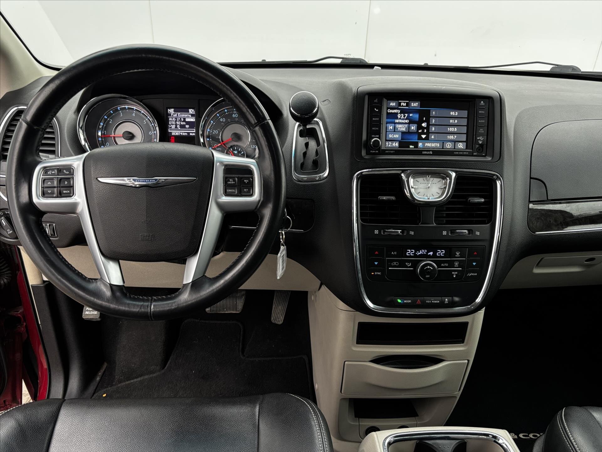 Chrysler Town & Country MPV 3,6 l 211 kw