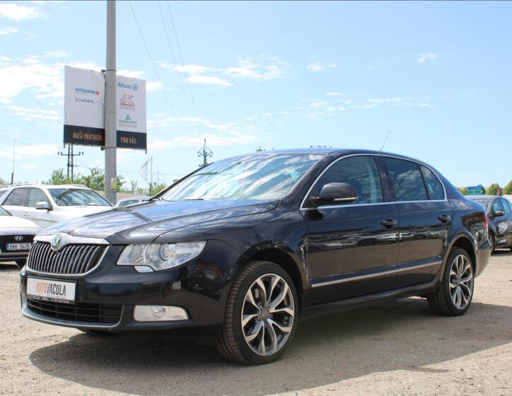 Škoda Superb 1