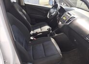 Hyundai ix20 MPV 1,4 l 57 kw