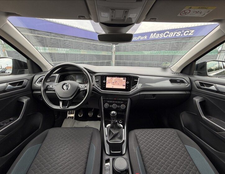 Volkswagen T-Roc SUV / Terénní 999,0 85 kw