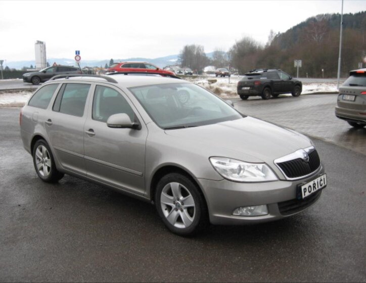 Škoda Octavia Kombi 1,6 l 77 kw