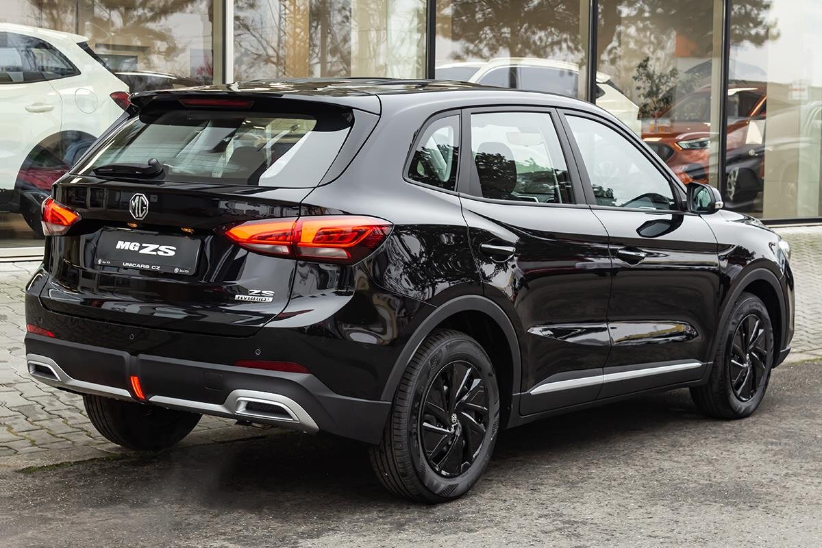 MG ZS