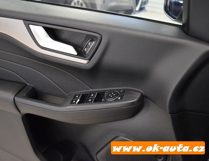 Ford Kuga SUV 2,5 l 112 kw