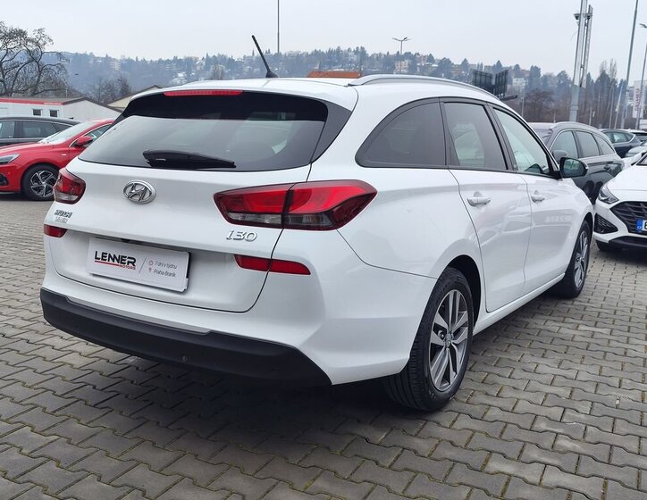 Hyundai i30 Kombi 1,4 l 103 kw