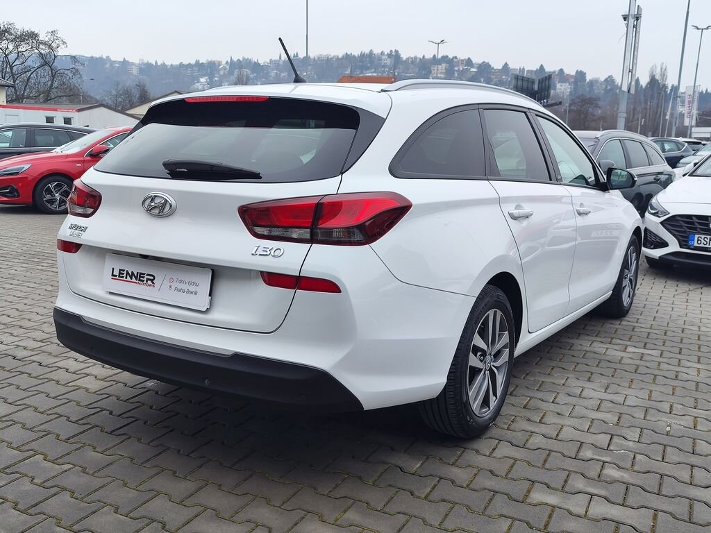 Hyundai i30 Kombi 1,4 l 103 kw