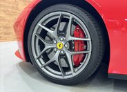 Ferrari F12 Berlinetta Kupé 6,3 l 541 kw