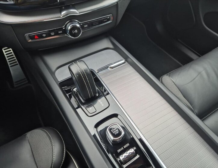 Volvo XC60 SUV 2,0 l 145 kw