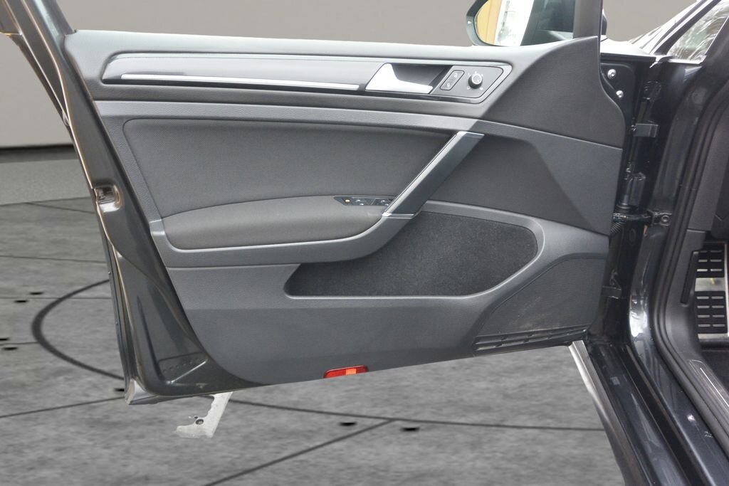 Volkswagen Golf Kombi 2,0 l 135 kw