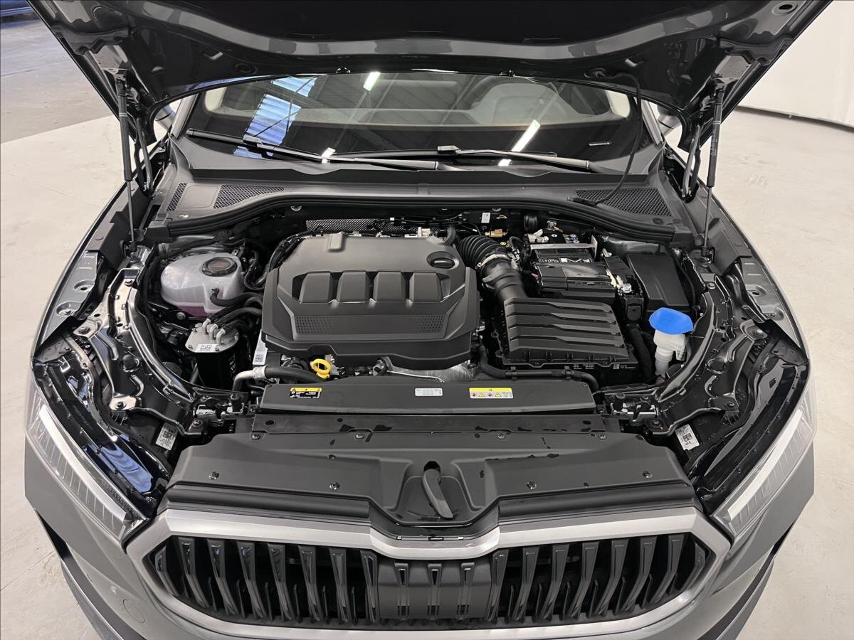 Škoda Superb Kombi 2,0 l 142 kw