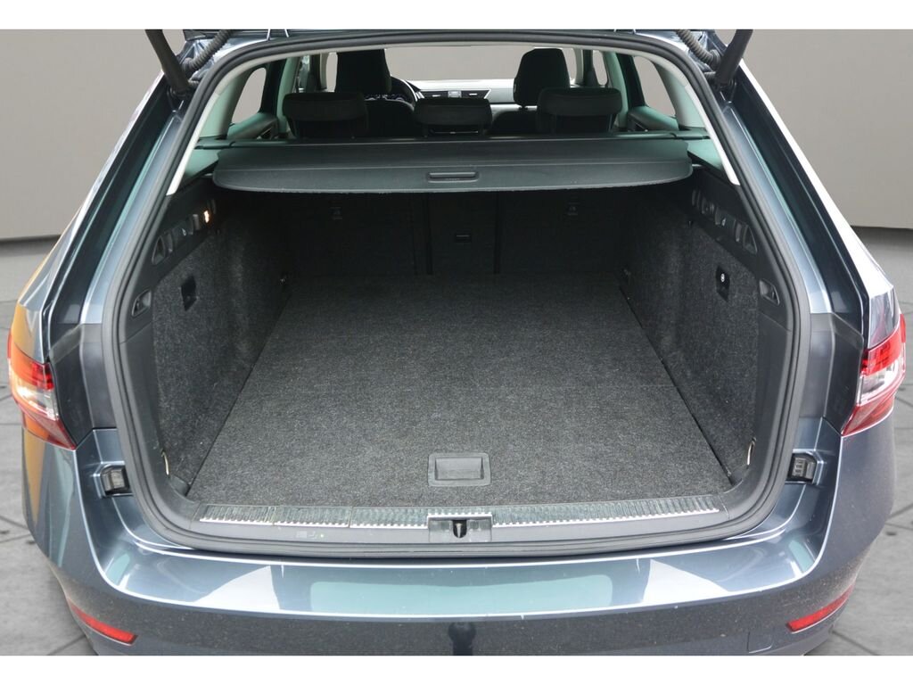 Škoda Superb Kombi 2,0 l 140 kw